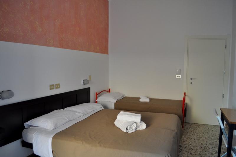 Hotel Urano Κατόλικα Εξωτερικό φωτογραφία