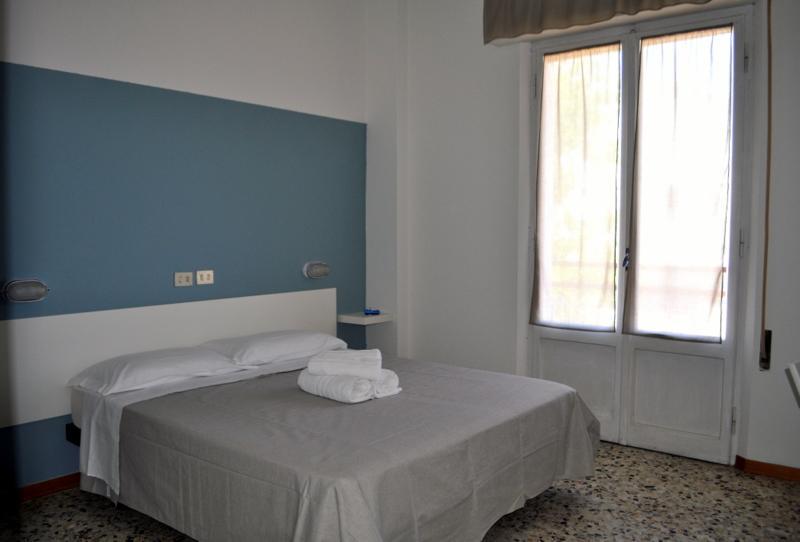 Hotel Urano Κατόλικα Εξωτερικό φωτογραφία