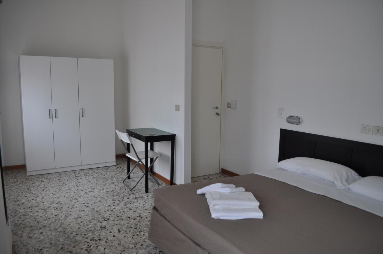 Hotel Urano Κατόλικα Εξωτερικό φωτογραφία