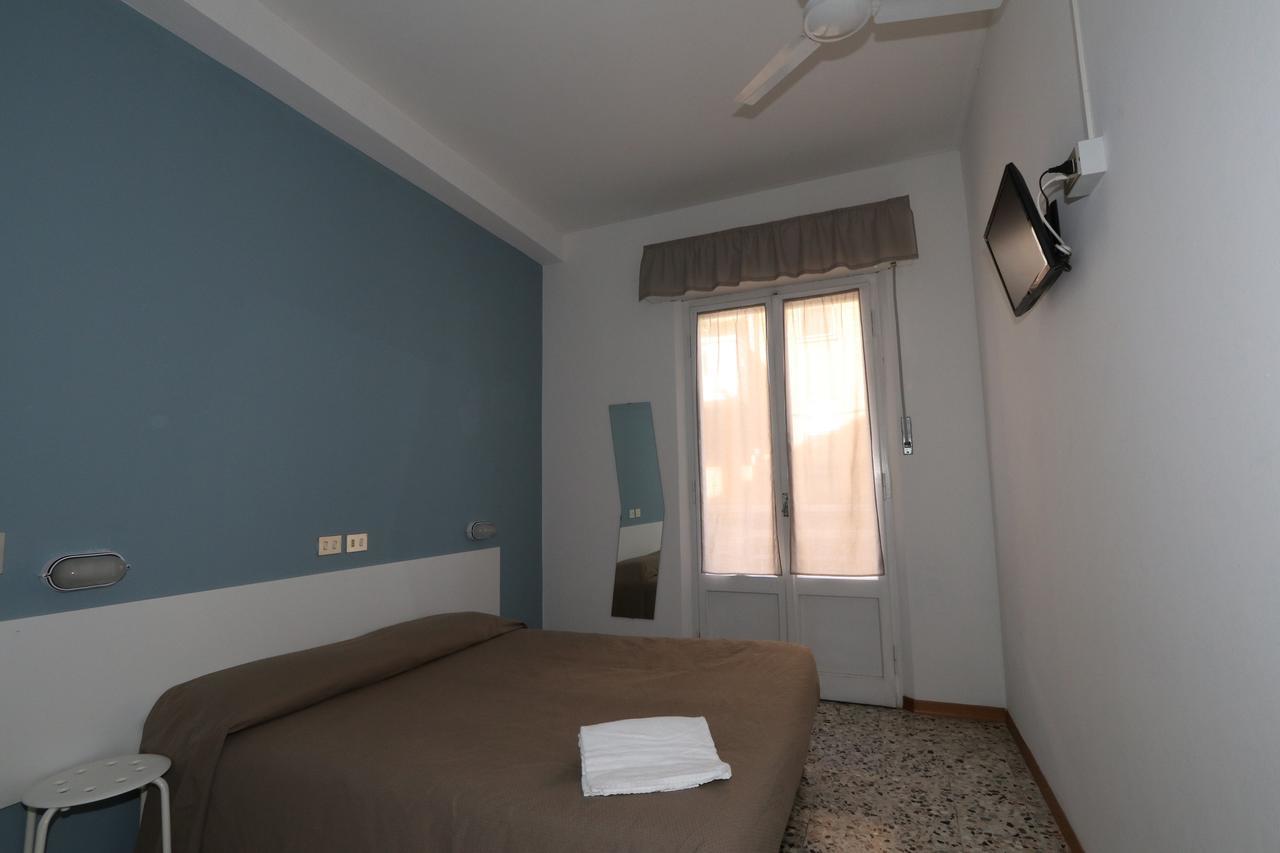 Hotel Urano Κατόλικα Εξωτερικό φωτογραφία