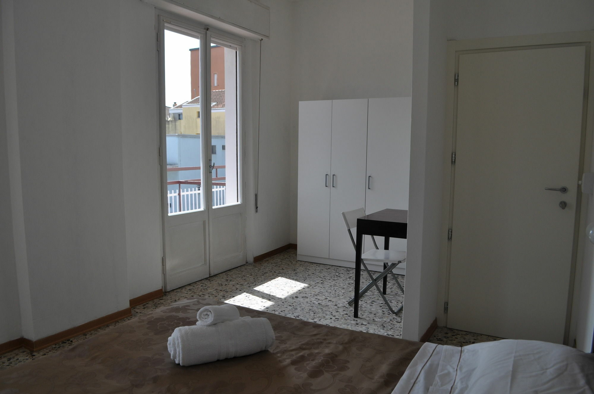 Hotel Urano Κατόλικα Εξωτερικό φωτογραφία
